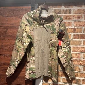 NWT Military Multicam Airsoft Frogskin Shirt Flame Resistant Sixe XS (#17)